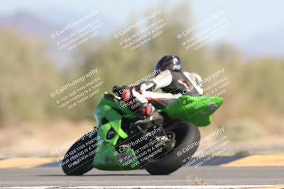 media/Oct-04-2025-CVMA (Sat) [[408bcdd6e4]]/Race 13-Amateur Supersport Open/